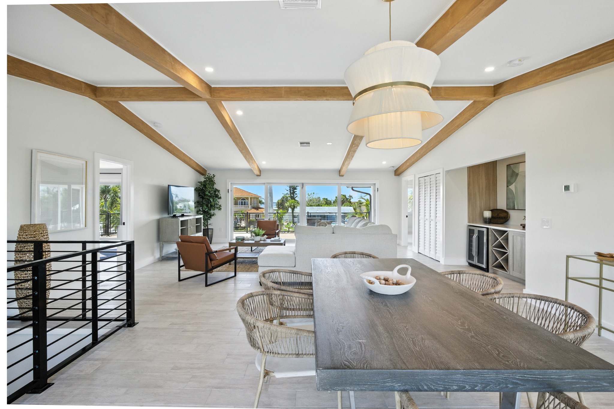 Living and dining area